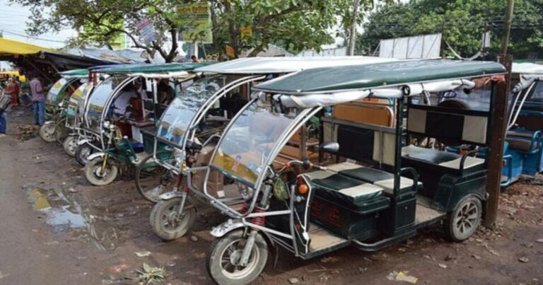 New rules for Toto drivers(টোটো চালকদের জন্য নতুন নিয়ম)